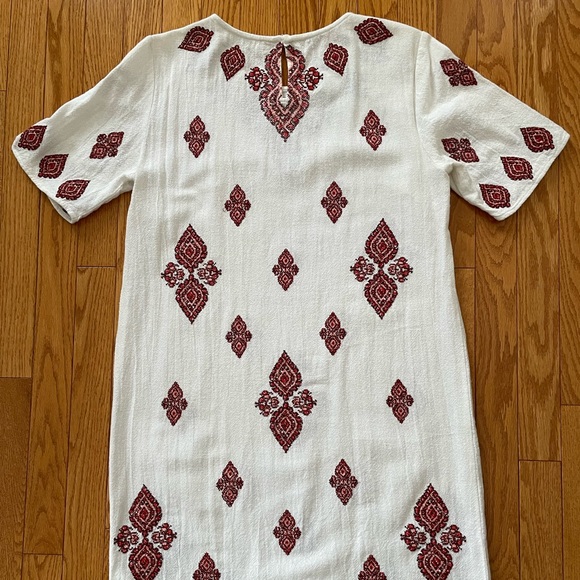 MICHAEL by Michael Kors White T-Shirt Dress with detailed embellishments- Size 8 - Picture 3 of 9